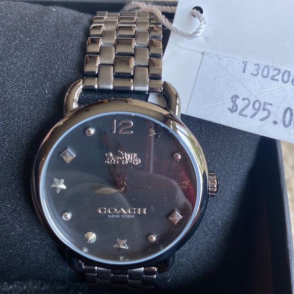 NWT Coach Watch with Objects for instead of numbers. - Picture 3 of 7